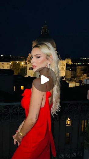 Hadise on Instagram: "About last night ❤️"