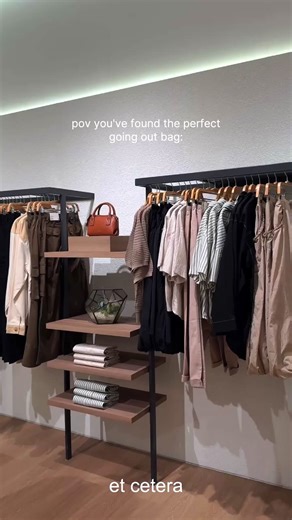 Discover Your Perfect Weekend Bag at Et Cetera