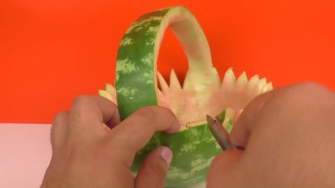 Best Watermelon Cutting Techniques: 10 Hacks You Need to Try!