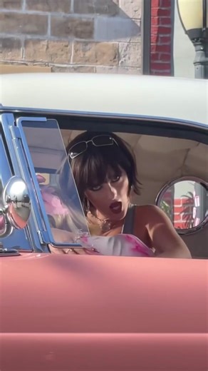 STRUT music video out now 💖🥹💋 #strut #musicvideo #emeline #lgbt #popmusic