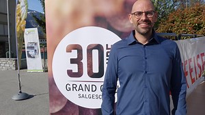 Salgesch: Rollende Fässer und gute Weine