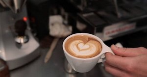 如何做一杯卡布奇諾｜完美的咖啡 (How to Make a Cappuccino | Perfect Coffee)