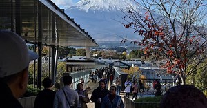 Japan issues guidelines telling public what to do if Mount Fuji erupts
