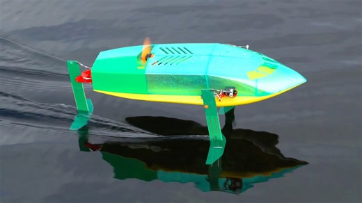 Hydrofoil R/C airboat project | Construction and flight test