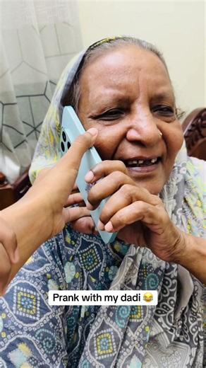 Prank with my dadi — funny family prank video