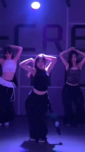 Trending Song Bollywood Virel Dance #shorts #viral #dance #youtubeshorts #song ‪@Entertainment0Life‬