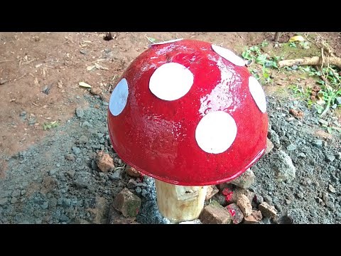 How to make decorative mushrooms for your garden