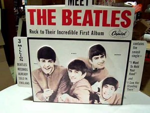 1964 Meet The Beatles moving head store display
