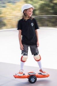 Watch The original SWAGTRON SHUTTLE ZIPboard on Amazon Live