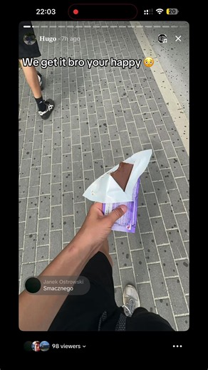 Do you think he’s happy? There’s a part to do watch to the end @𝐇𝐮𝐠𝐨 #funny #viral #fyp #becauseimhappy #trend