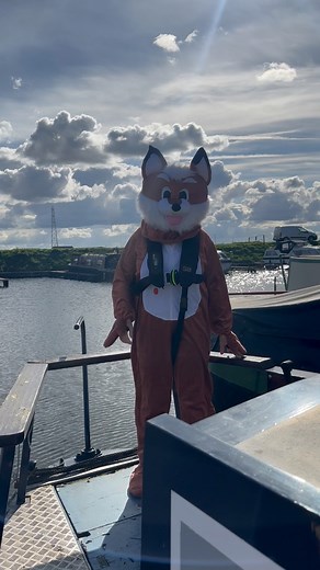 1.5K views · 24 reactions | Alan and his apprentice Foxy have been busy this week moving boats over to the work bay. Did you spot foxy?  力 ☀️ #foxyfriday #foxy #mascot #inlandboating #boatbuilders #BoatMechanic #LifesBetterByWater #middlelevelnavigation | Fox Narrowboats | Facebook