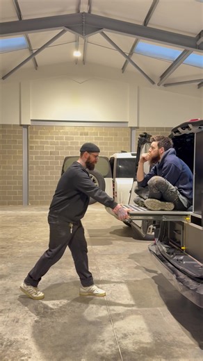 High-capacity Transit Crew Van Solutions for Tradesmen