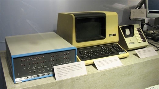 The Hottest New Tech In 1975 That Blew Everyone Away - SlashGear