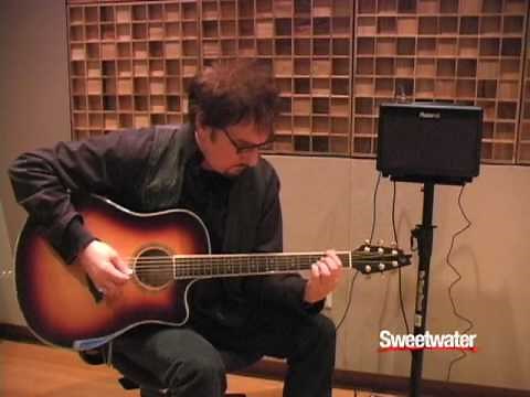 Roland AC-33 Acoustic Guitar Amplifier Demo - Sweetwater