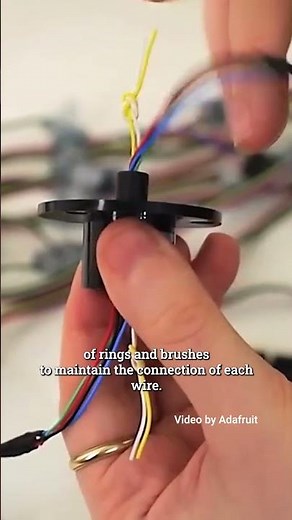 Rotate Electronics Using Slip Rings [Maker Update #Shorts]