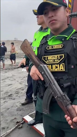 Peru Beach Locals Collect Appliances from Washed Ashore Containers