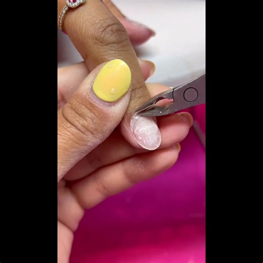 299K views · 1.3K reactions | Manucure tutorial | Real Fashion Style | Facebook