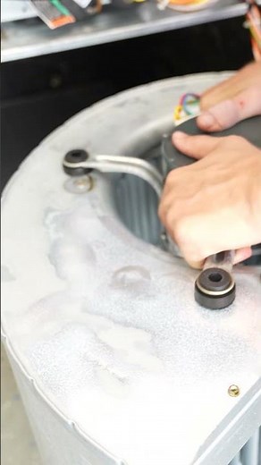 How to take out and clean furnace or AC blower motor #shorts #hvac