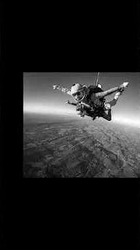 IVÁN LESTER MCGUIRE EL PARACAIDISTA QUE SALTÓ DEL AVIÓN Y SE LE OLVIDÓ SU PARACAIDAS.