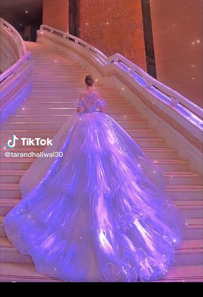 Korean Wedding Dress Fashion: Stunning Gown Designs