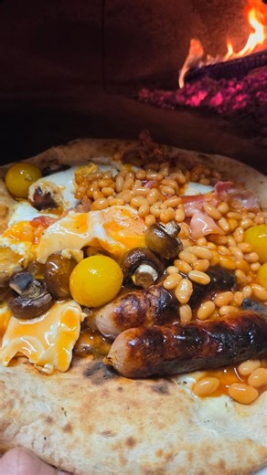 POV Making the Ultimate Full English Breakfast Pizza 🍕 (my lunch)#pov #pizza #breakfast #lunch #funny | Ivan Catalin