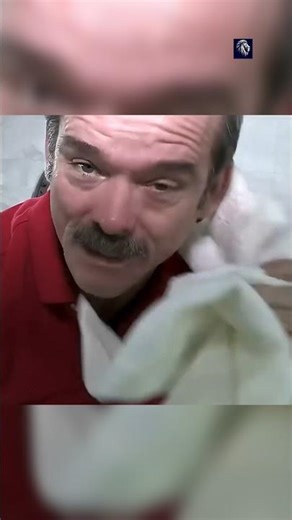 Why Astronaut Don't Shower in Space 😱