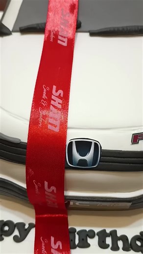 Creative Car Cake Design by Shan Baker