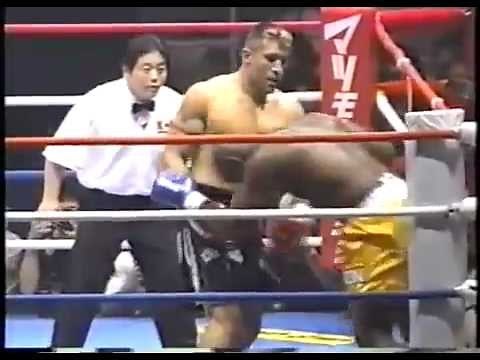 ジェロム･レ･バンナ vs マット･スケルトン