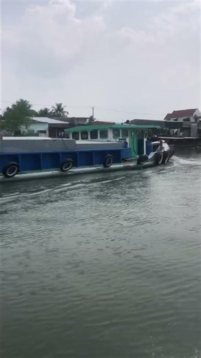 Con tàu chợ nặng trên sông #heavy #boat #river #thegioiquanhta24h