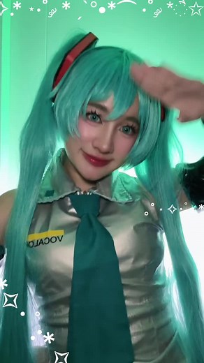 Miku Cosplay Makeup Tutorial
