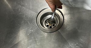 How To Clean Sink Strainer: A Gross Yet Satisfying Cleaning Tutorial