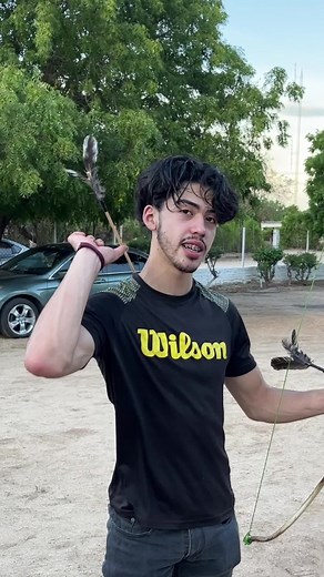 Cómo hacer un arco de flecha casero paso a paso