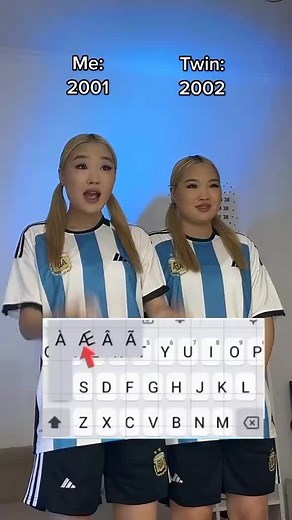 Synchronized Clapping Routine by 2001 and 2002