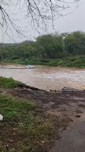 Rains continue in the kzn region ⚠️🎥 Lincoln Mead, Pietermaritzburg KZN #WeatherForecasting | The Weather Hooligan Storm Chaser