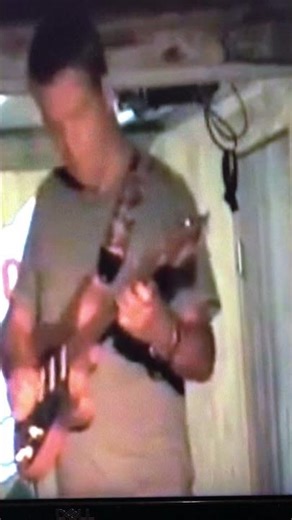 Soloing on "Walking The Dog" A song of Rufus Thomas