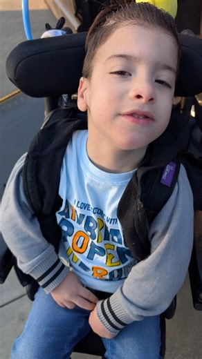 Coop & Mama on Instagram: "Coop has Bainbridge-Ropers Syndrome. Bainbridge-Ropers Syndrome is a neurodevelopmental disorder caused by a change (mutation) in the ASXL3 gene. This change usually happens randomly but in some rare cases, it may be inherited. 🌍 We think about 500 people worldwide are currently diagnosed, making Bainbridge-Ropers Syndrome an ultra-rare disorder. We believe many more individuals may be living with Bainbridge-Ropers Syndrome but remain undiagnosed due to limited access