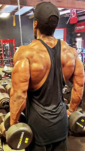 Javiohn Seymore (@j.s_aesthetics2) - Old Shoulder workout . Give it a try #ifbbpro #bodybuilding #bodybuilder #physique #physiquecheck #shredded #abs #bodybuildingmotivation