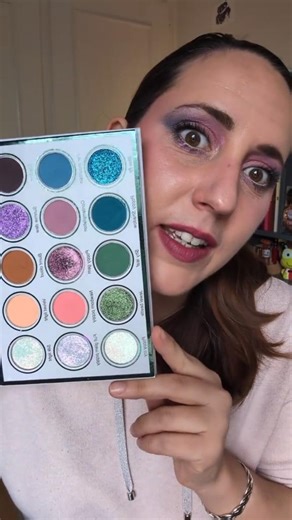 2026 on met de la couleur et des paillettes ! avec @TitaniumFoxes_Cosmetics #makeup #indiebrand