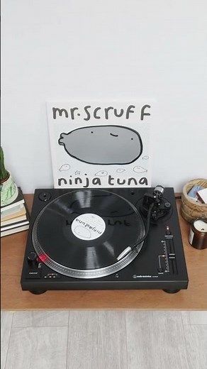 ‪@mrs_cruff‬ – 'Ninja Tuna' 🎧