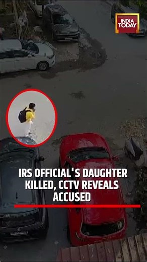 Viral Delhi Murder Case: CCTV Reveals Accused In IRS Family Incident #viral #delhinews #murder