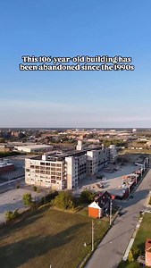 After sitting vacant since 1993, the transformation of Detroit’s historic Fisher Body Plant No. 21 is finally in motion. Built in 1919, the 600,000 square foot auto plant is being redeveloped into Fisher 21 Lofts, a project now expected to cost more than $150 million. Plans call for around 435 mixed income apartments along with 38,000 square feet of commercial space, coworking, amenities, and parking. Located in the Medbury Park and Milwaukee Junction area, the redevelopment is turning a long-id