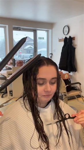 Un beau témoignage d’une de mes clientes🥰🫶🏼 Pour plus d’informations consultez studiobella.odoo.com ou téléphonez au (450) 421-5004 Très active sur TIKTOK & INSTAGRAM à Studio Bella! 📍Situé au 198A rue de Lanaudière, St-Gabriel-de-Brandon Studio Bella, onglerie & coiffure par Emy🩷 #lanaudiere #stgabrieldebrandon #qc #cheveux #meche #balayage #traitementcapillaire #hairgoals #hairstylist #hair #highlight #hairtreatment #ongles #onglerie #onglegel #nails #nailart #nailtech #darenails #nailtut