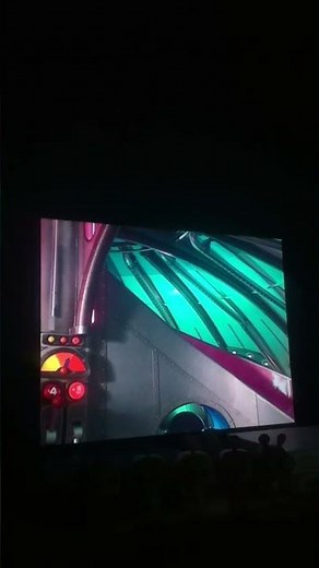 Teletubbies ice Skating Tinky Winky Slips in The Custard