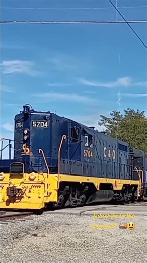 Shiny, gleaming locomotive goes slowly. #shorts #train #trains #railfan #railway #scenictrainrides.