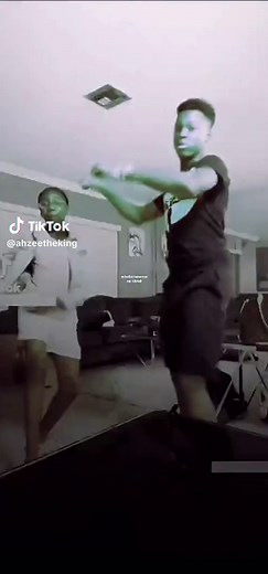 Ahzee (@ahzeetheking)’s videos with original sound - Ahzee