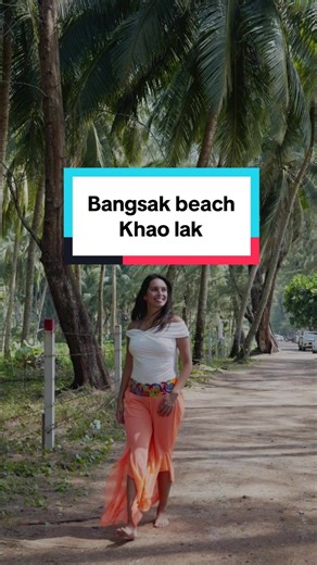 Welcome to Bangsak beach, the most tranquil beach in Khao Lak Thailand 📍 This is not only the perfect place to relax and sunbathe, but also the best place to try some of Khao Laks most tasty and fresh street food and as well as juices. As you can see, everyone is relaxed, happy and smiling, so be sure to save this video & add this place to your list when you visit Khao Lak. #khaolakthingstodo #bangsakbeach #thailandbeaches #khaolakbeaches #landofsmiles Video featuring lovely vendors: @jujutamar