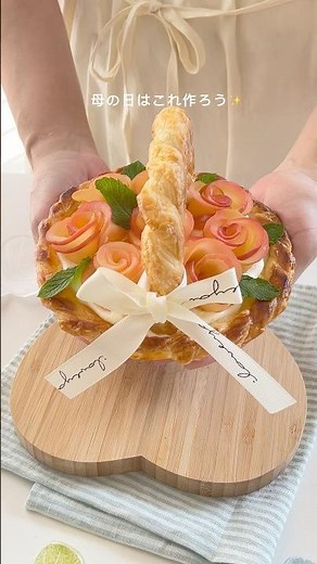 This is perfect for Mother's Day 🌸 An all-edible flower basket #sweets #easyrecipe #easydesserts ...