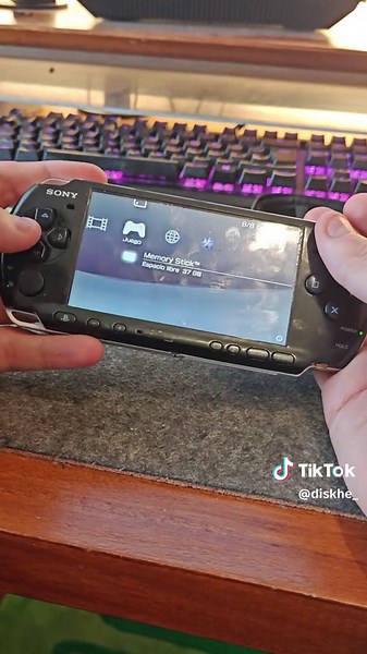 Unboxing de la PCP 3001 | Consola Retro Gaming | PSP | GTA Chinatown Wars