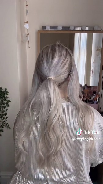 How to Create an Easy Low Ponytail Step-by-Step