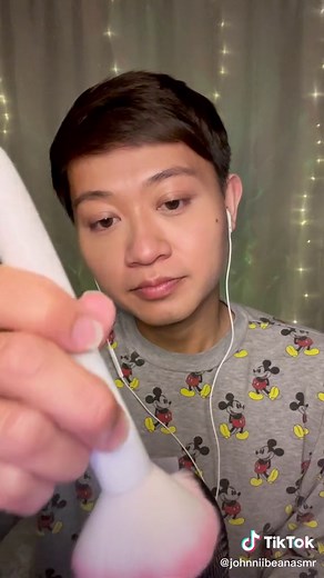 #asmr #asmrsounds #asmrtiktoks #asmrbrushing #asmrtape